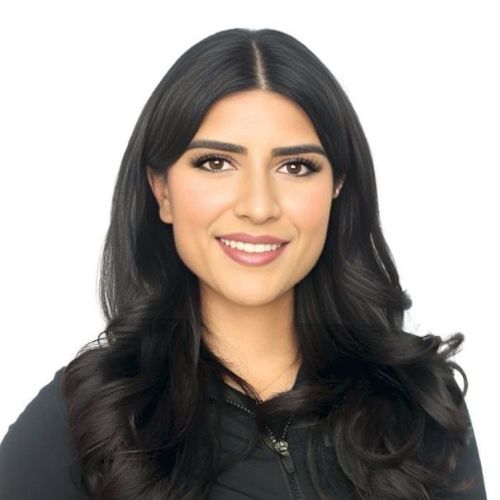 DR. GURLEEN KAUR, DC