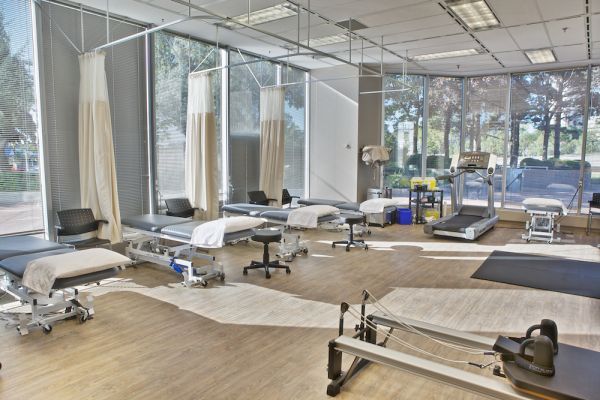 Athlete's Care Scarborough - Treatment Area