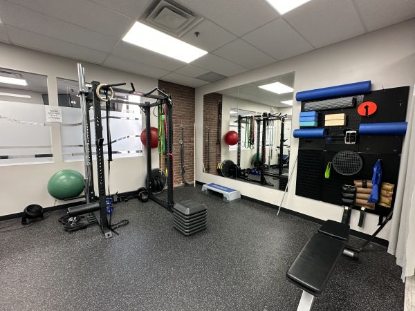 Athlete's Care in the Beach - Sports Medicine Physicians